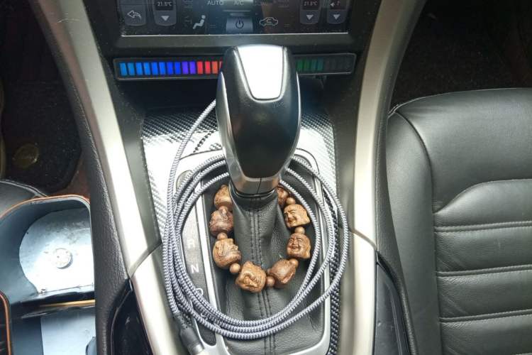 Used Ford Mondeo 2013 2.0L GTDi 200 Fashion Edition Gear Lever