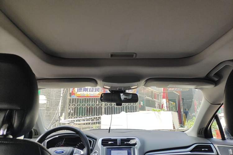 Used Ford Mondeo 2013 2.0L GTDi240 Luxury Sport Model Headliner