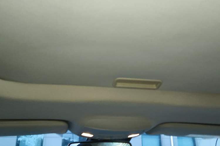 Used Ford Mondeo 2013 2.0L GTDi 200 Fashion Edition Headliner