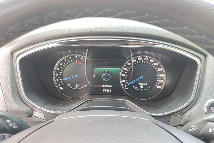 Used Ford Mondeo 2013 2.0L GTDi240 Luxury Sport Model Instrument Cluster