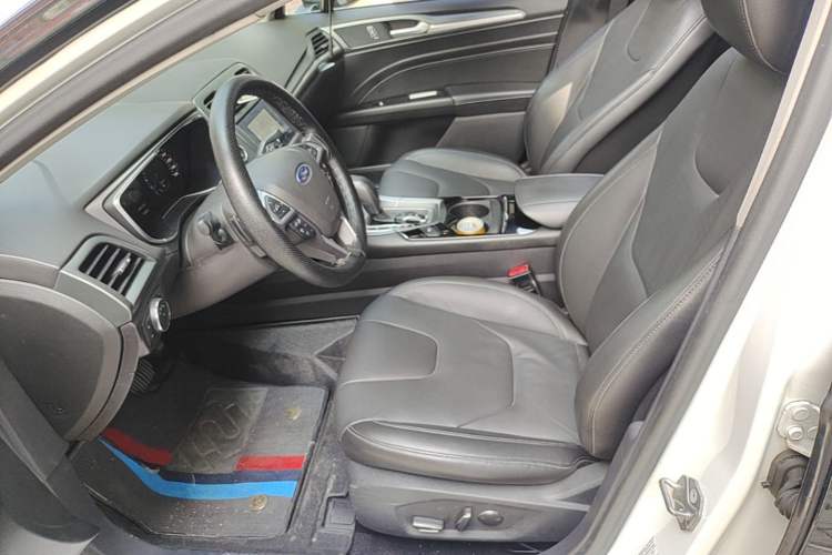 Used Ford Mondeo 2013 2.0L GTDi240 Luxury Sport Model Left Front Seat