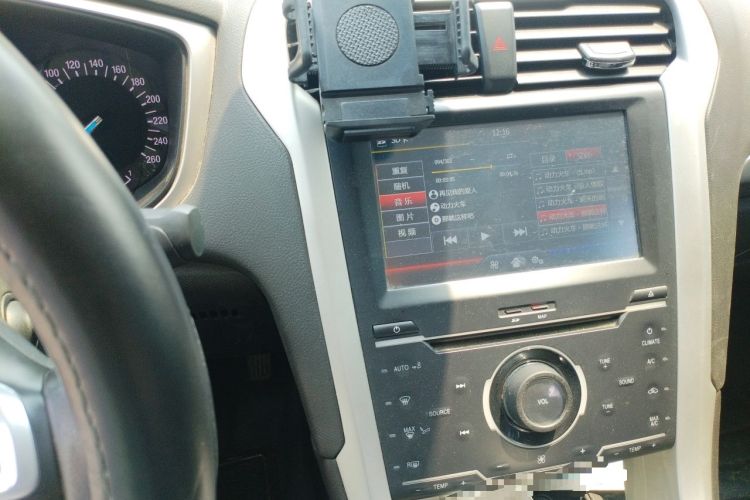 Used Ford Mondeo 2013 1.5L GTDi180 Fashion Edition Audio And AC Panel