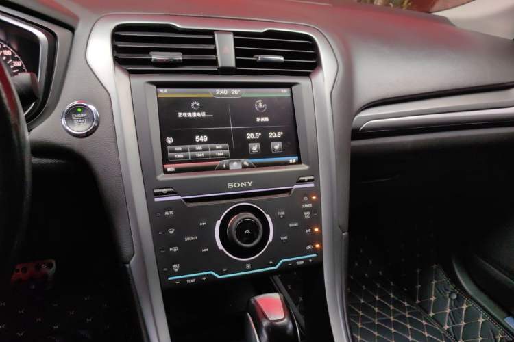 Used Ford Mondeo 2013 2.0L GTDi240 Luxury Sport Model Audio And AC Panel