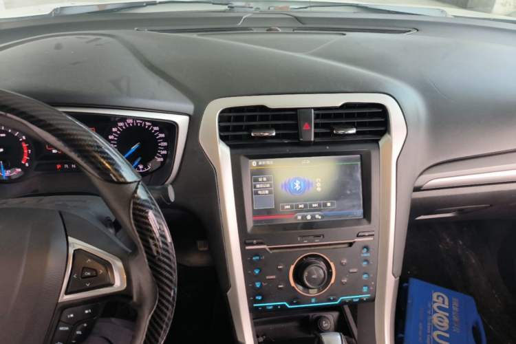 Used Ford Mondeo 2013 1.5L GTDi180 Fashion Edition Audio And AC Panel