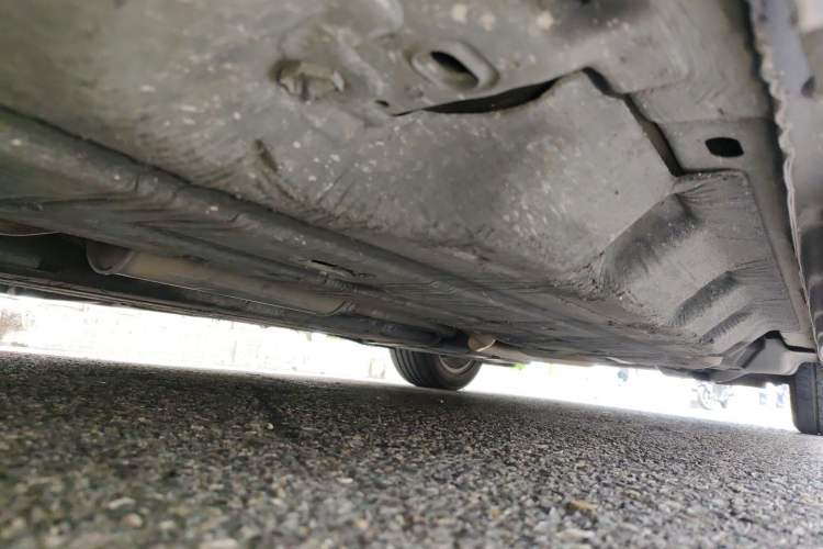 Used Ford Mondeo 2013 2.0L GTDi 200 Fashion Edition Chassis Front Left