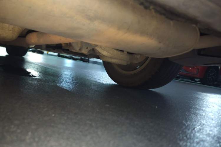 Used Ford Mondeo 2013 2.0L GTDi 200 Fashion Edition Chassis Rear