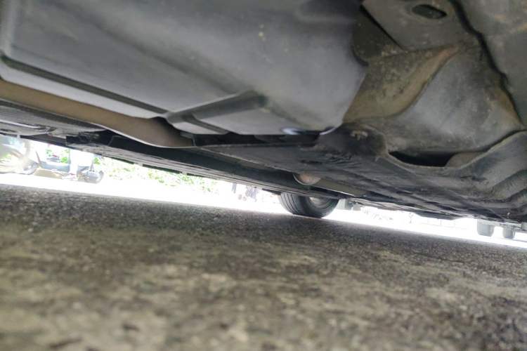 Used Ford Mondeo 2013 2.0L GTDi 200 Fashion Edition Chassis Rear Right