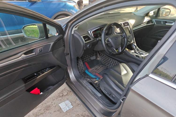 Used Ford Mondeo 2013 2.0L GTDi240 Luxury Sport Model Driver Seat
