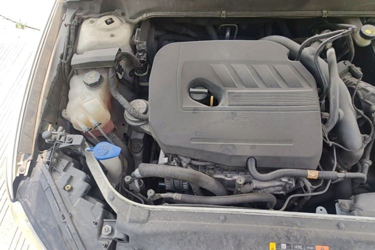 Used Ford Mondeo 2013 1.5L GTDi180 Fashion Edition Engine Bay Right