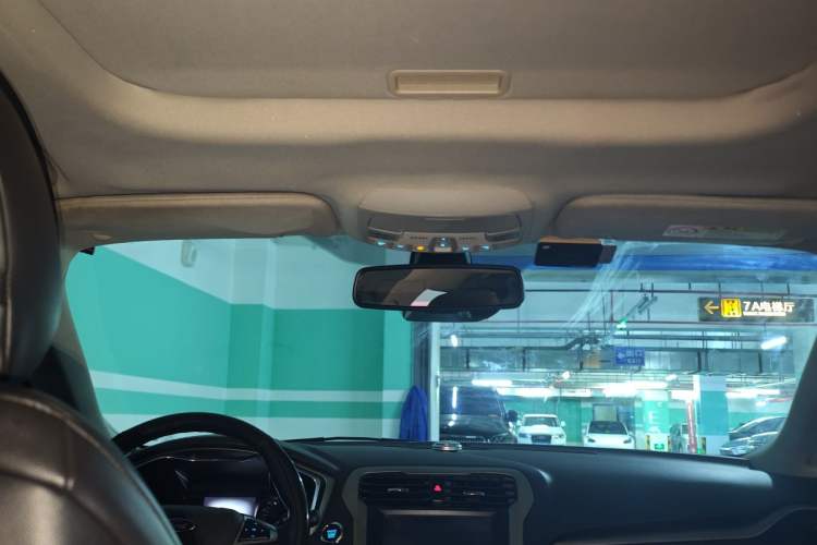 Used Ford Mondeo 2013 2.0L GTDi 200 Fashion Edition Headliner