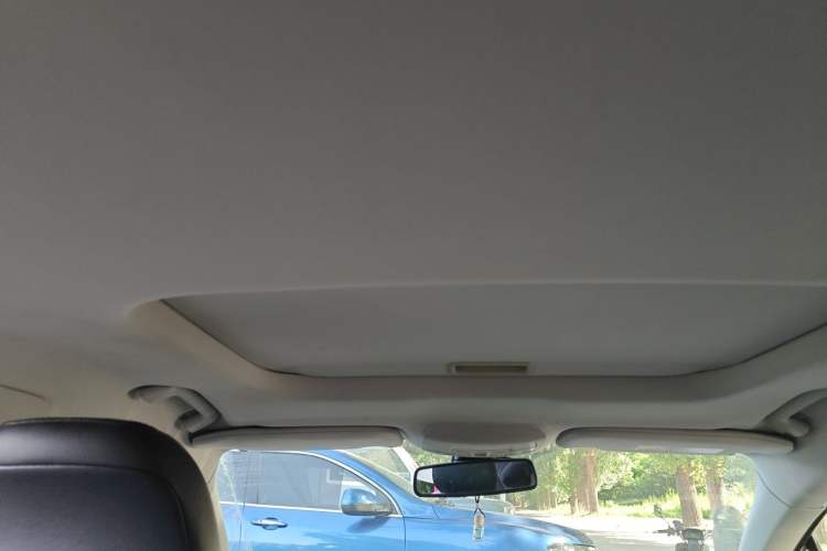 Used Ford Mondeo 2013 2.0L GTDi240 Luxury Sport Model Headliner