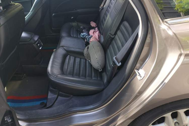 Used Ford Mondeo 2013 1.5L GTDi180 Fashion Edition Left Rear Seat