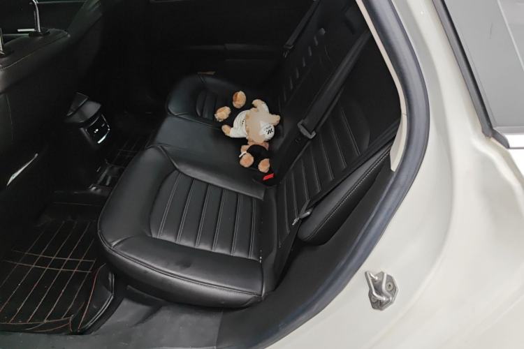 Used Ford Mondeo 2013 2.0L GTDi 200 Fashion Edition Left Rear Seat