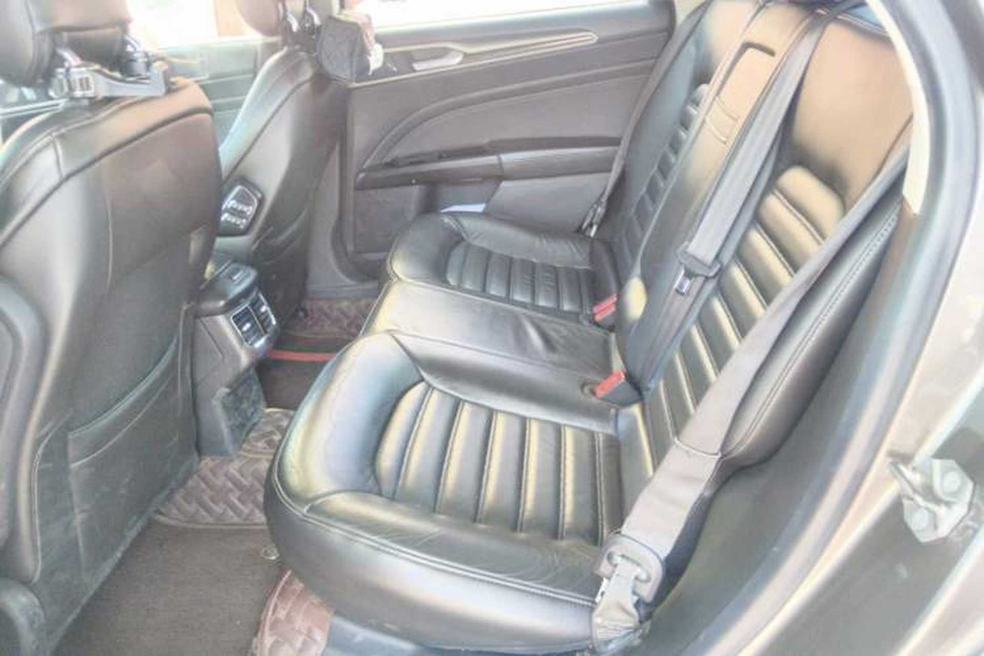 Used Ford Mondeo 2013 2.0L GTDi240 Flagship Edition Left Rear Seat