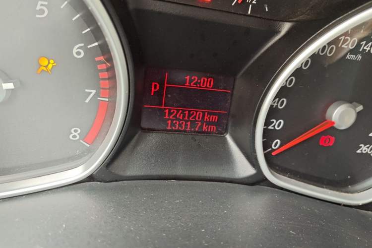 Used Ford Mondeo 2013 2.3L Fashion Edition Odometer Close Up