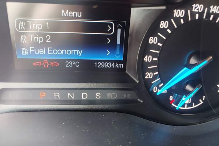 Used Ford Mondeo 2013 1.5L GTDi180 Fashion Edition Odometer Close Up