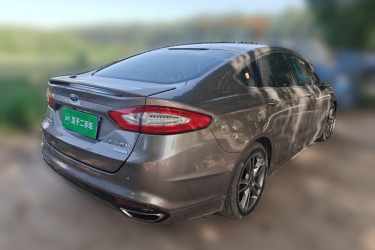 Used Ford Mondeo 2013 2.0L GTDi240 Luxury Sport Model Rear Right 45 Deg