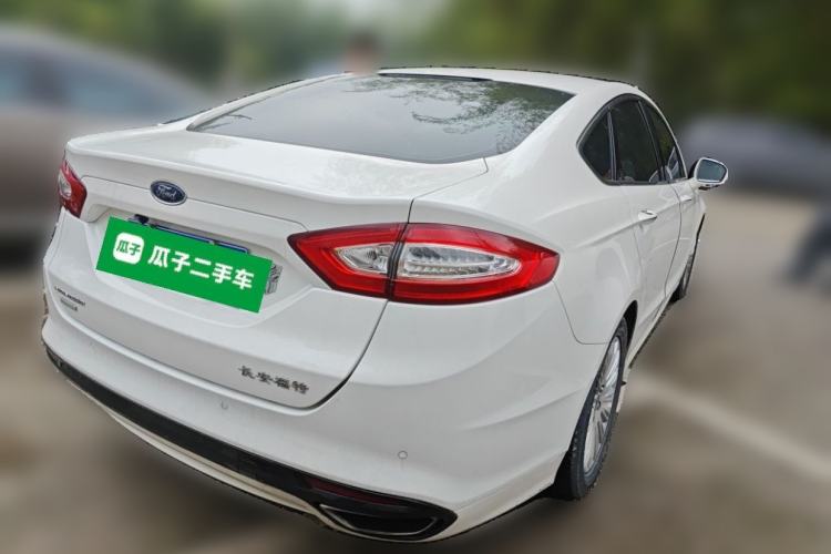 Used Ford Mondeo 2013 2.0L GTDi 200 Fashion Edition Rear Right 45 Deg