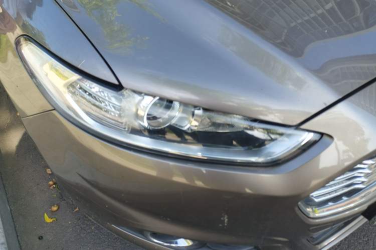 Used Ford Mondeo 2013 1.5L GTDi180 Fashion Edition Right Front Headlight