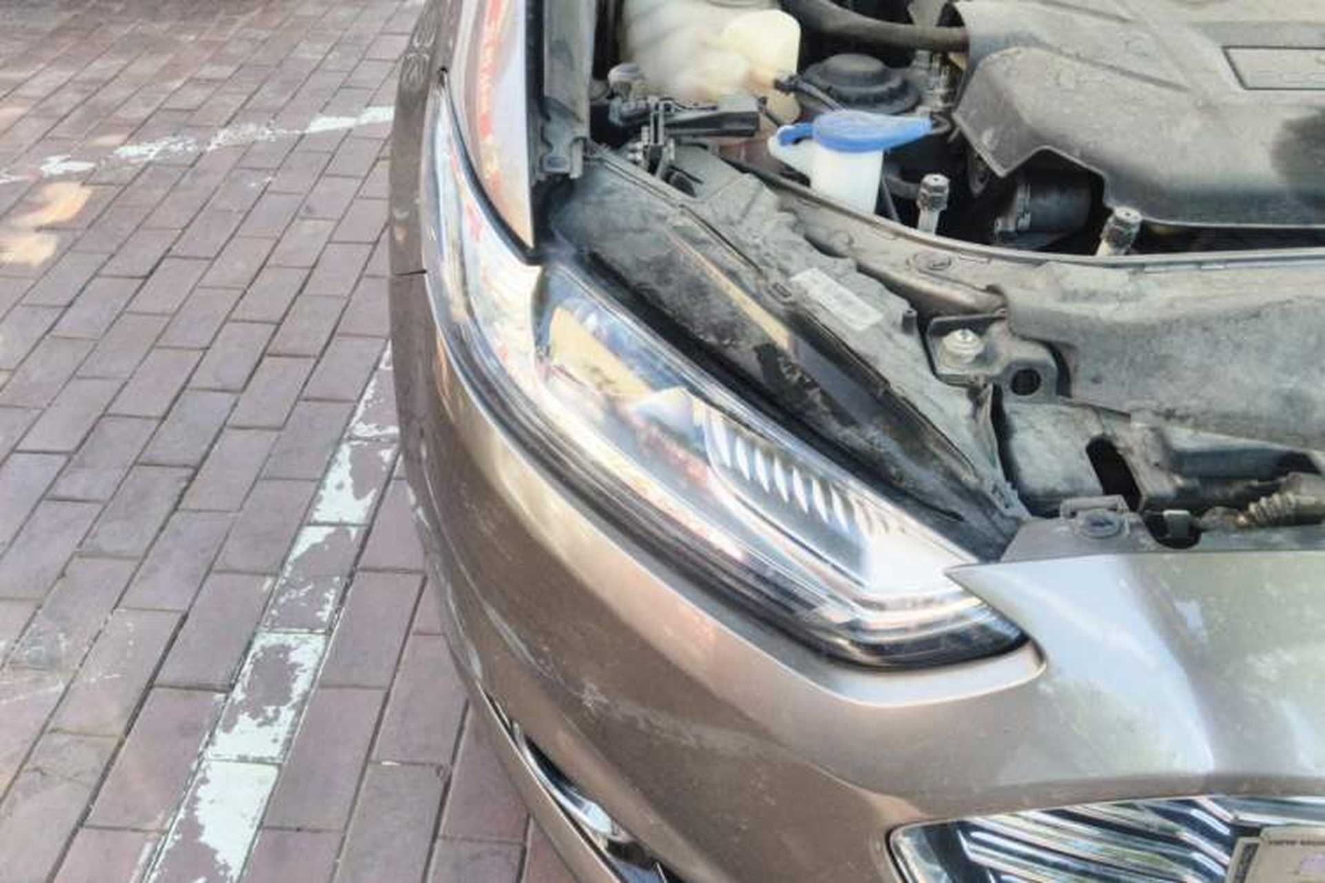 Used Ford Mondeo 2013 2.0L GTDi240 Flagship Edition Right Front Headlight