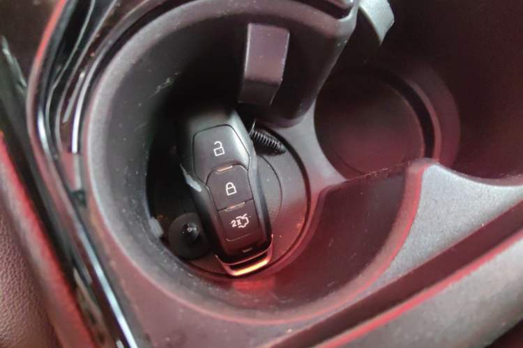 Used Ford Mondeo 2013 2.0L GTDi240 Luxury Sport Model Vehicle Key