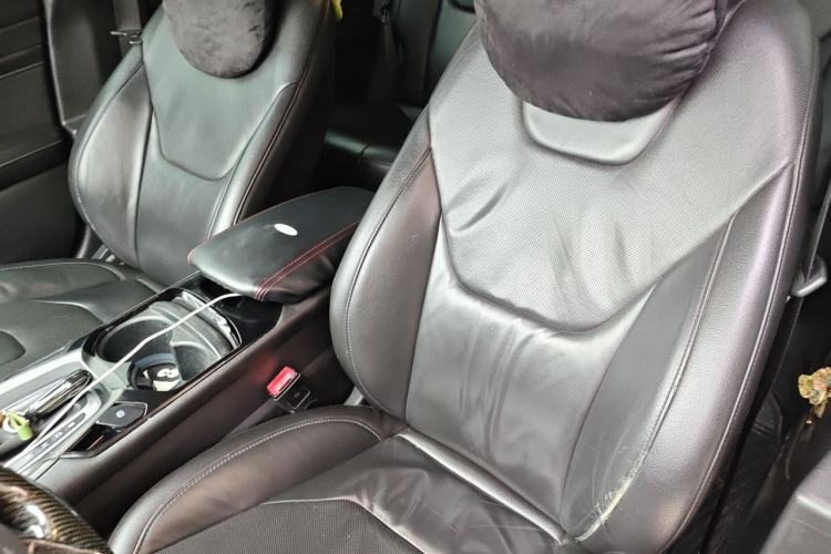 Used Ford Mondeo 2013 2.0L GTDi240 Luxury Sport Model Left Front Seat
