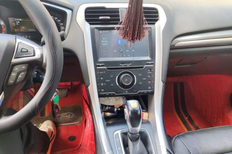Used Ford Mondeo 2013 1.5L GTDi180 Fashion Edition Audio And AC Panel
