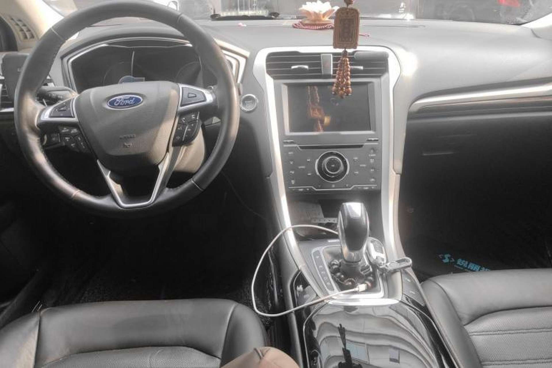 Used Ford Mondeo 2013 2.0L GTDi240 Flagship Edition Center Console