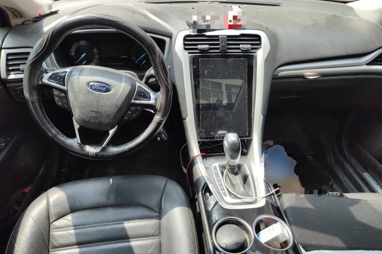 Used Ford Mondeo 2013 1.5L GTDi180 Fashion Edition Center Console