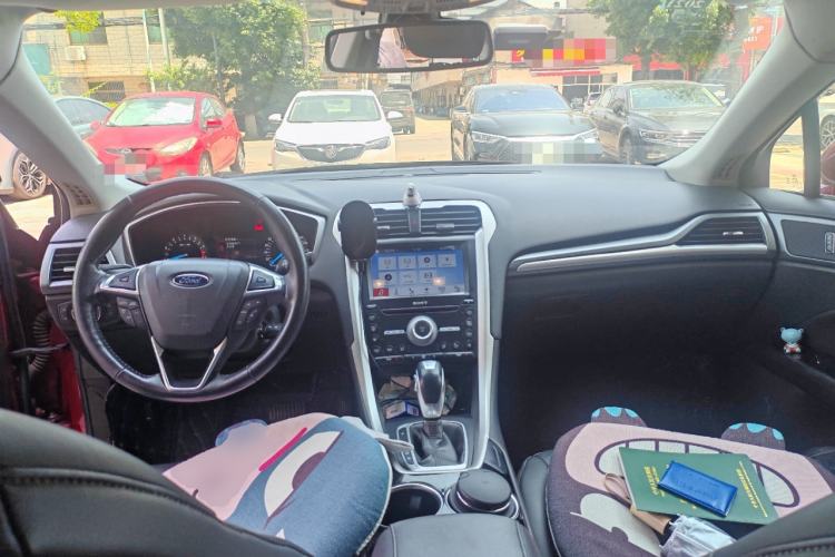 Used Ford Mondeo 2013 1.5L GTDi180 Fashion Edition Center Console