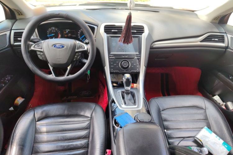 Used Ford Mondeo 2013 1.5L GTDi180 Fashion Edition Center Console