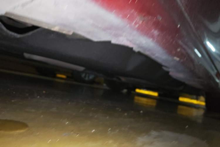 Used Ford Mondeo 2013 2.0L GTDi 200 Fashion Edition Chassis Front Left