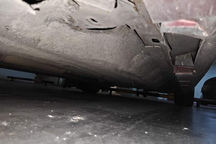 Used Ford Mondeo 2013 2.0L GTDi 200 Fashion Edition Chassis Front Left
