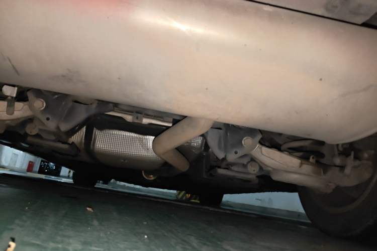 Used Ford Mondeo 2013 2.0L GTDi 200 Luxury Model Chassis Rear