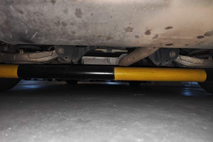 Used Ford Mondeo 2013 2.0L GTDi 200 Fashion Edition Chassis Rear