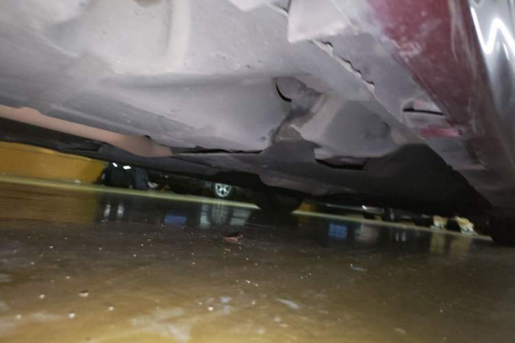 Used Ford Mondeo 2013 2.0L GTDi 200 Fashion Edition Chassis Rear Right