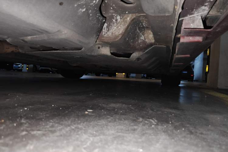Used Ford Mondeo 2013 2.0L GTDi 200 Fashion Edition Chassis Rear Right