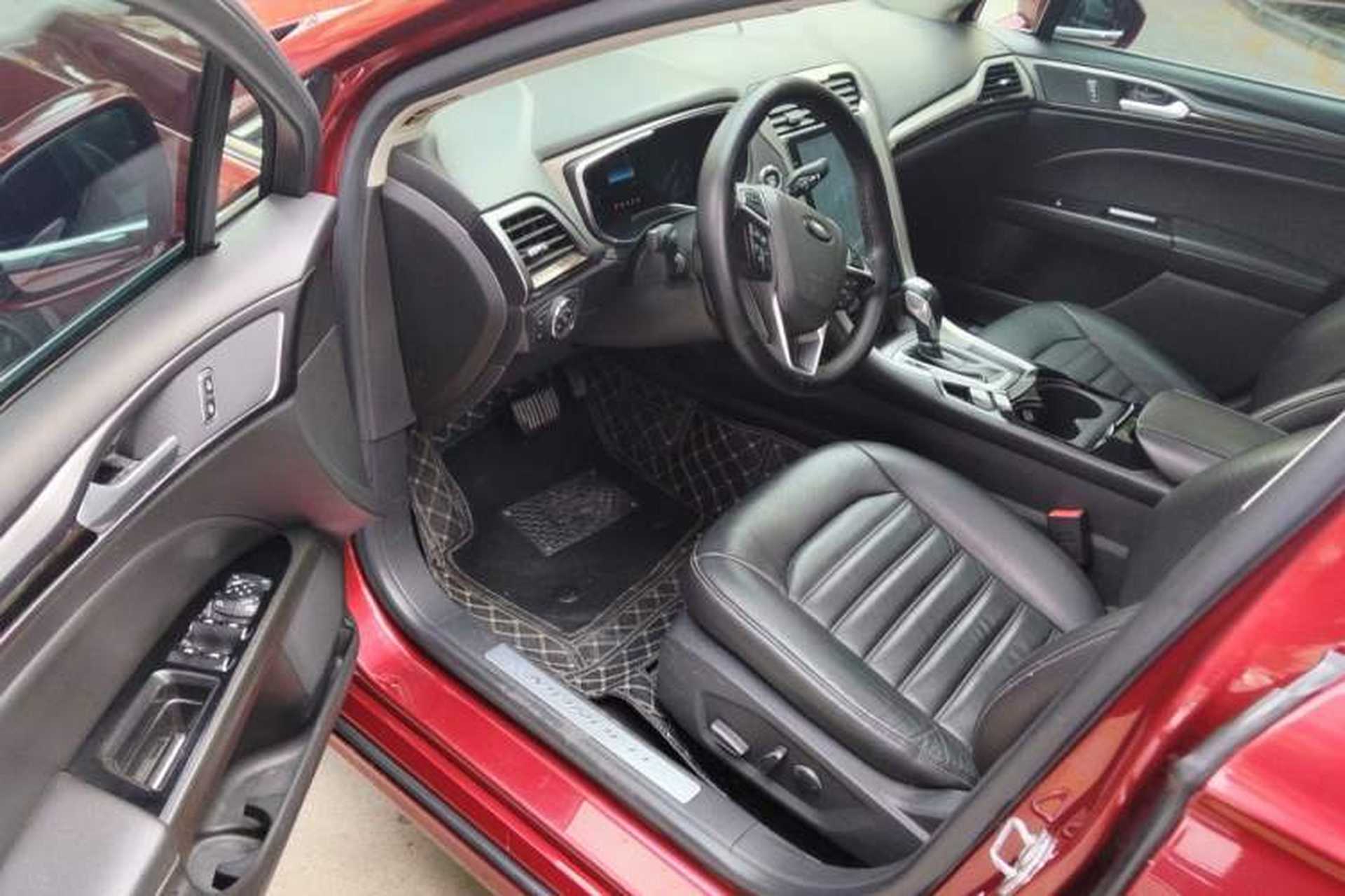 Used Ford Mondeo 2013 2.0L GTDi 200 Fashion Edition Driver Seat