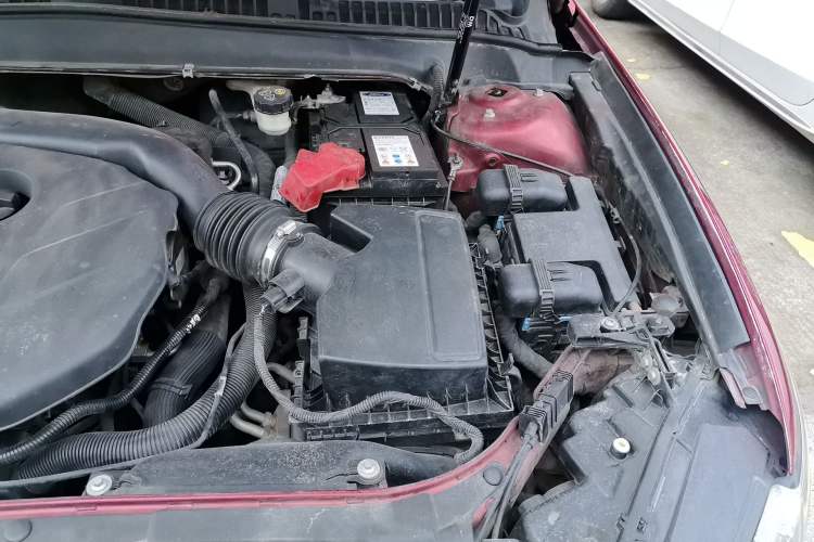 Used Ford Mondeo 2013 2.0L GTDi 200 Fashion Edition Engine Bay Left