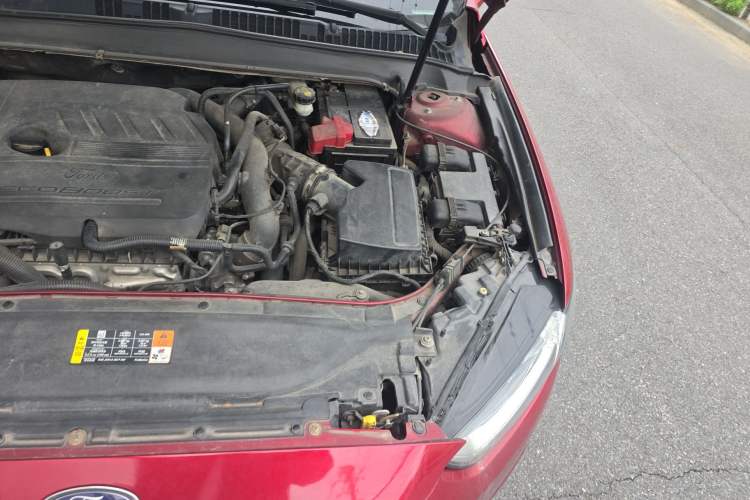 Used Ford Mondeo 2013 1.5L GTDi180 Fashion Edition Engine Bay Left