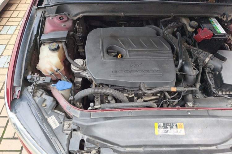 Used Ford Mondeo 2013 1.5L GTDi180 Fashion Edition Engine Bay Right