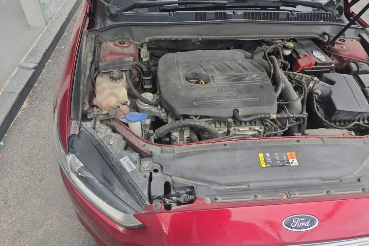 Used Ford Mondeo 2013 1.5L GTDi180 Fashion Edition Engine Bay Right