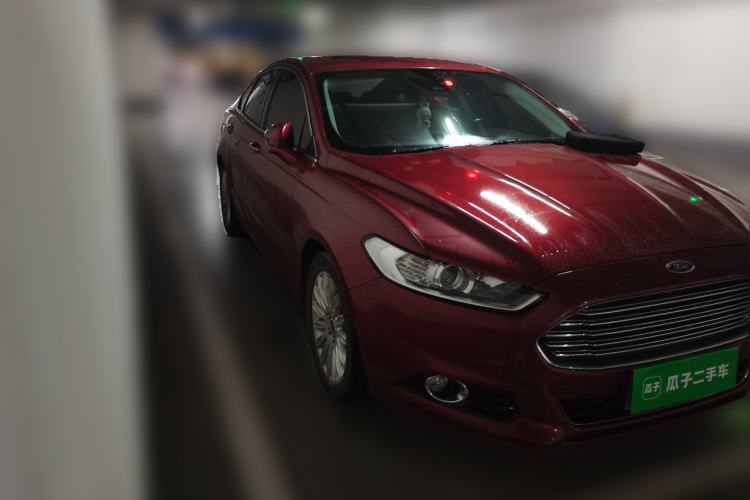 Used Ford Mondeo 2013 2.0L GTDi 200 Fashion Edition Front Right 45 Deg