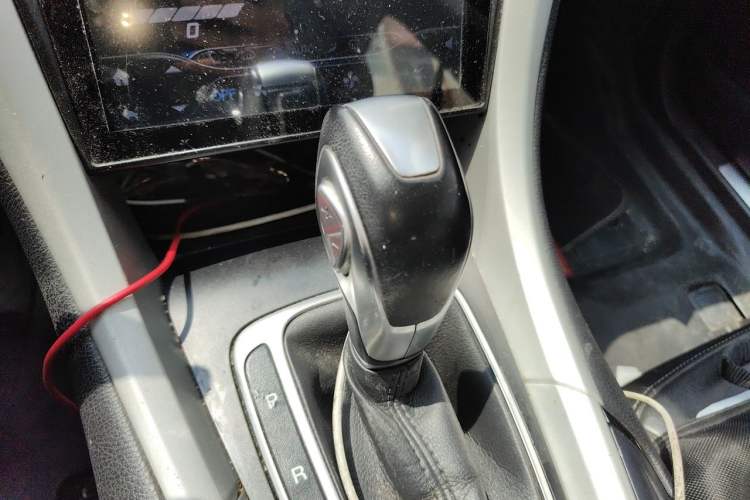 Used Ford Mondeo 2013 1.5L GTDi180 Fashion Edition Gear Lever