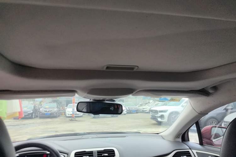 Used Ford Mondeo 2013 2.0L GTDi 200 Fashion Edition Headliner