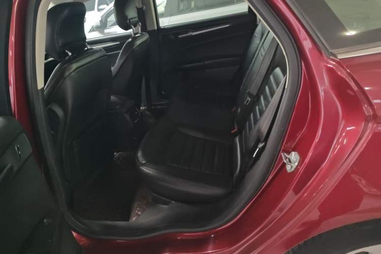 Used Ford Mondeo 2013 1.5L GTDi180 Fashion Edition Interior 3