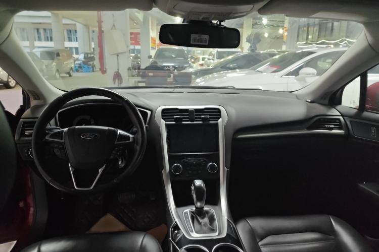 Used Ford Mondeo 2013 1.5L GTDi180 Fashion Edition Interior 4