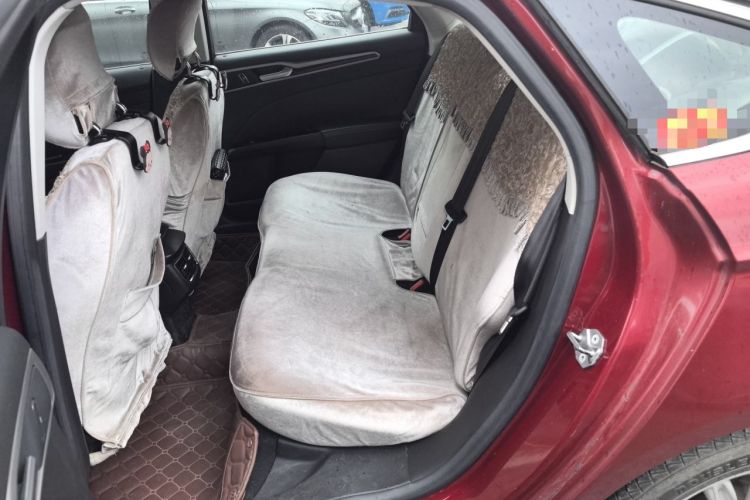 Used Ford Mondeo 2013 2.0L GTDi 200 Fashion Edition Left Rear Seat