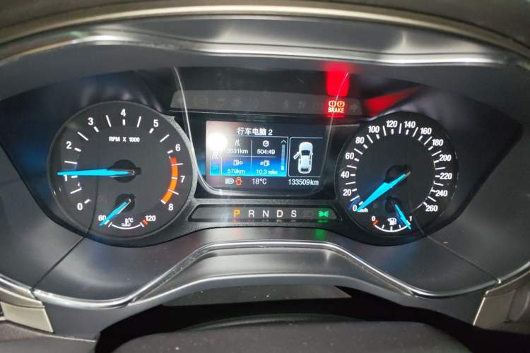 Used Ford Mondeo 2013 2.0L GTDi 200 Fashion Edition Odometer Close Up