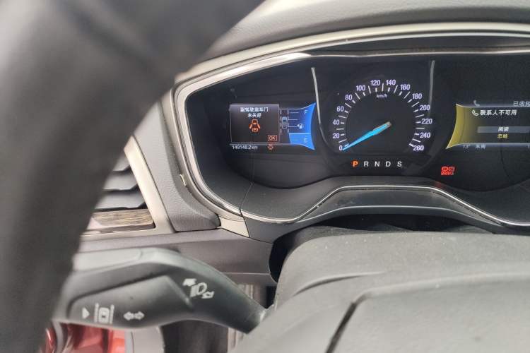 Used Ford Mondeo 2013 2.0L GTDi 200 Luxury Model Odometer Close Up